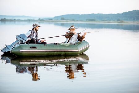 Fishing with Local Families in Indian Riverside Villages – Authentic Rural Experience